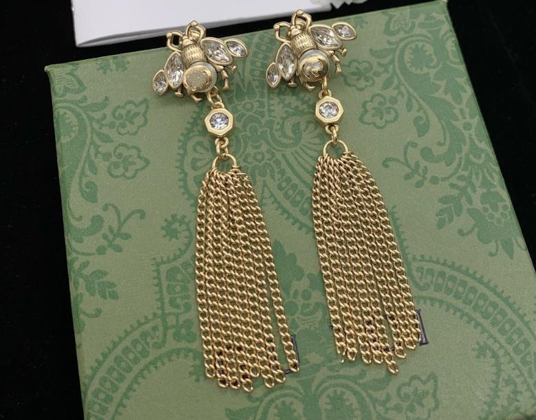 Boucles d'oreilles Fashion Bee Stud Dangle Eearring Designer Copper Pearl Vintage Bees Long Chandelier Boucle d'oreille pour les femmes fête de fiançailles amoureux cadeau bijoux