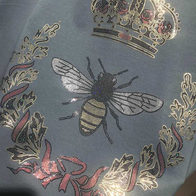 Men's T-Shirts Summer Ice Silk Men T-shirt Short Sleeve 2022 New Summer Printed Crown Bee Rhinestone Male Tees High-quality Pink Man Clothing J240316