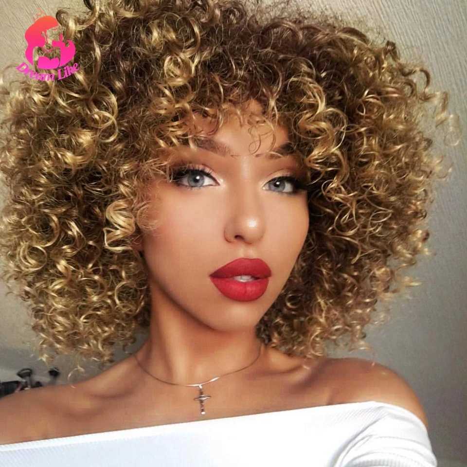 Synthetische pruiken Dromen als ombre kleur Kort krullend Synthetische pruiken voor zwart/witte vrouwen Cosplay Feest Blonde en bruine Afro-pruik met knal 240328 240327