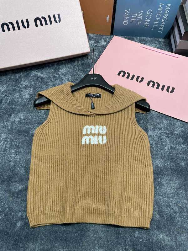 Women's Tanks & Camis designer Mi24 early spring new navy style three-dimensional letter decoration collar design wireless versatile knitted vest NY8B