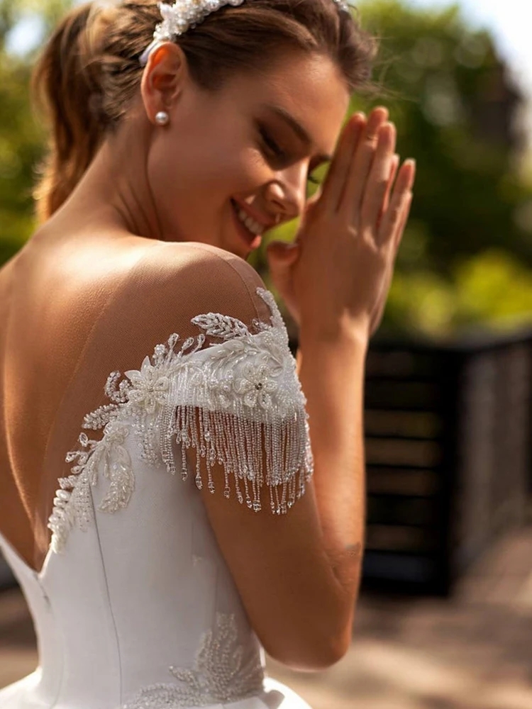 Kralen Satijnen Trouwjurk Op maat gemaakte elegante vestido de noiva prinses bruid jurken rechter trein kapmouw trouwjurk YD