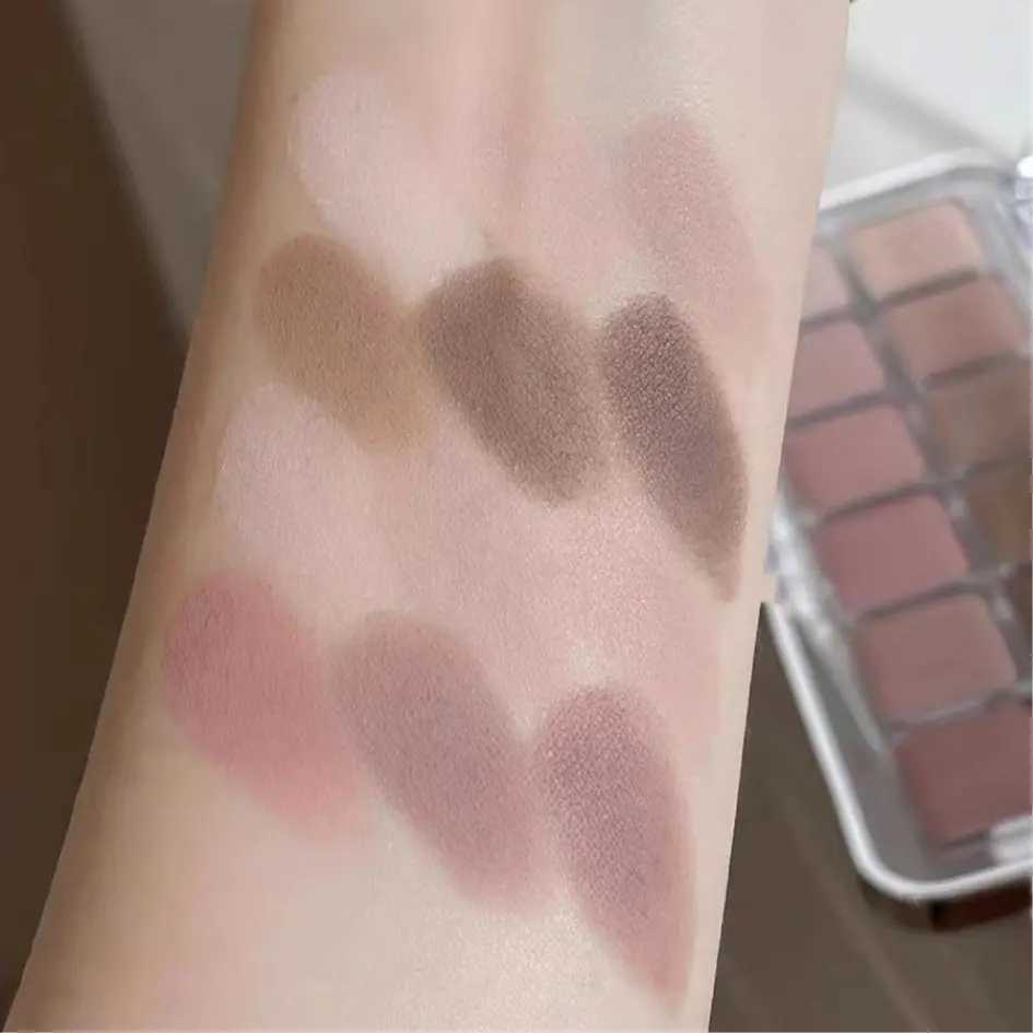 Eye Shadow New 12-Color Eye Shadow Palette Low Saturation Full Matte Korean Eye Makeup Grey Rose Long Lasting Nude Earth Color Eye PigmentL2403