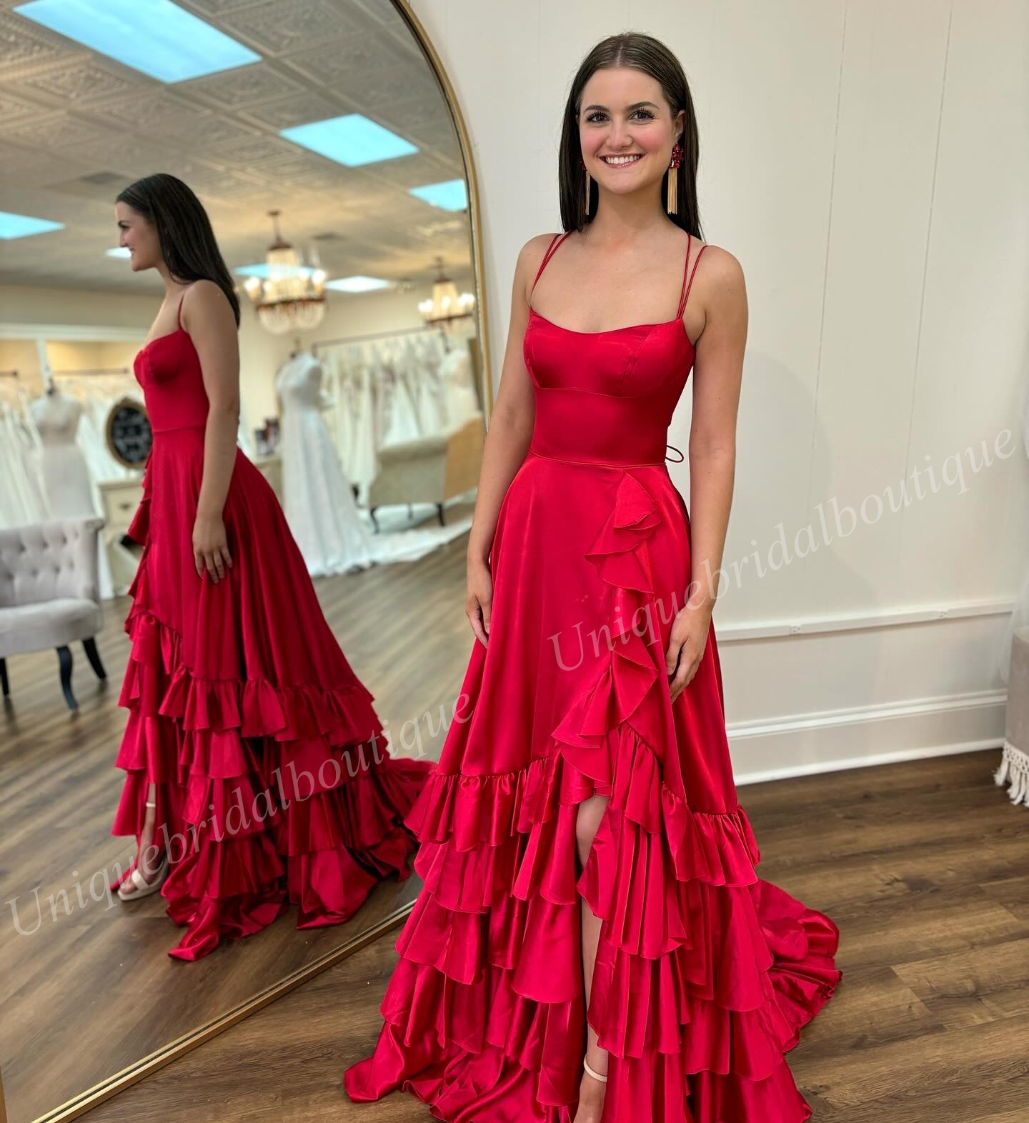 Vestido de baile com babados multicamadas, concurso, inverno, primavera, evento formal, festa noturna, pista, gravata preta, gala, Oscar Hoco, casamento, convidada, empregada, chá de bebê, espartilho, costas