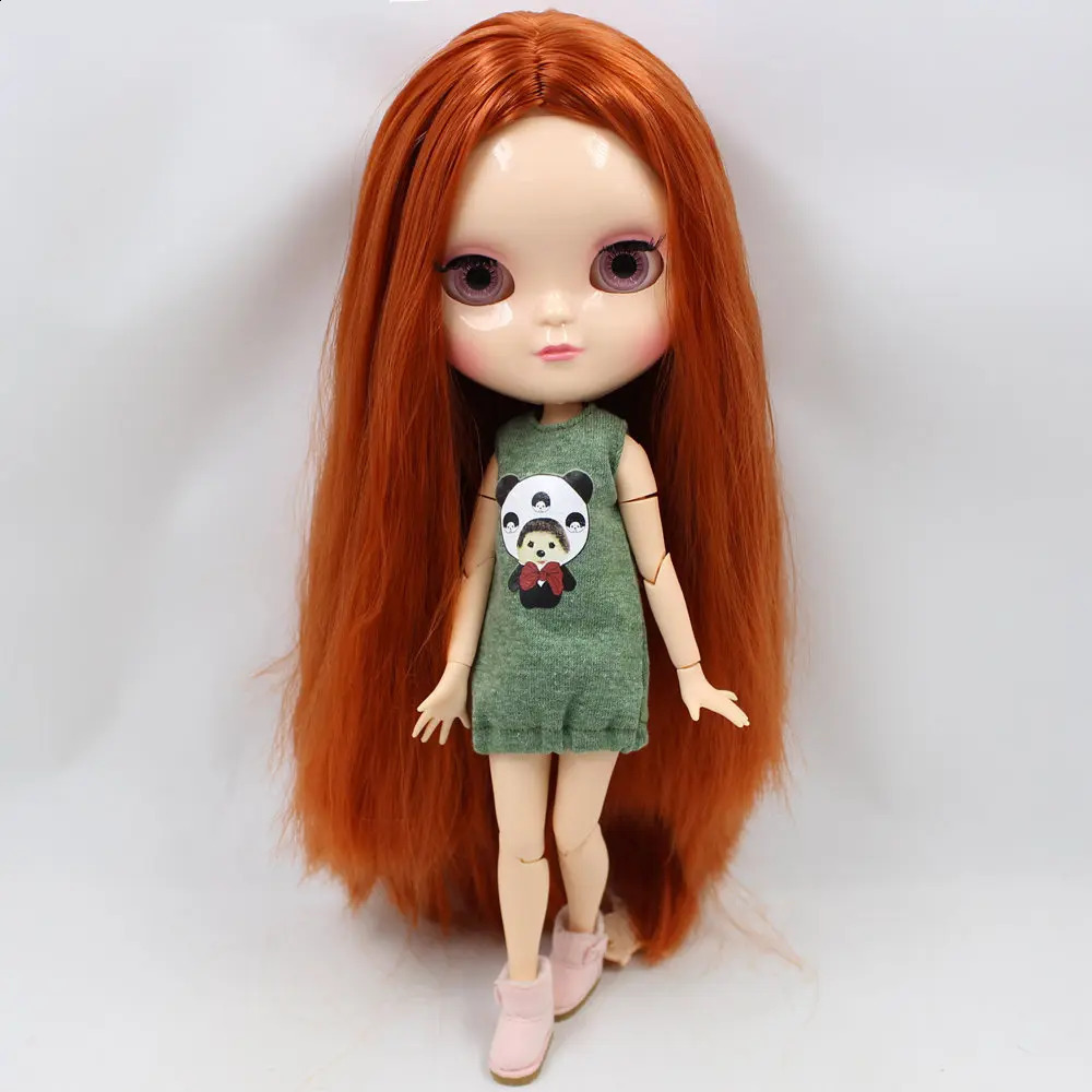Lodowe DBS Doll Series Nobl232 Red Brown Hair z Makeup Azone S Body OB24 Anime Girl 240311