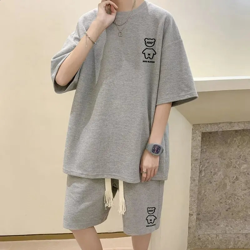 Mode coréenne hommes ensembles courts Hip Hop Rock costume décontracté drôle ours t-shirts Shorts 2 pièces ensemble survêtement d'été 2023 240315