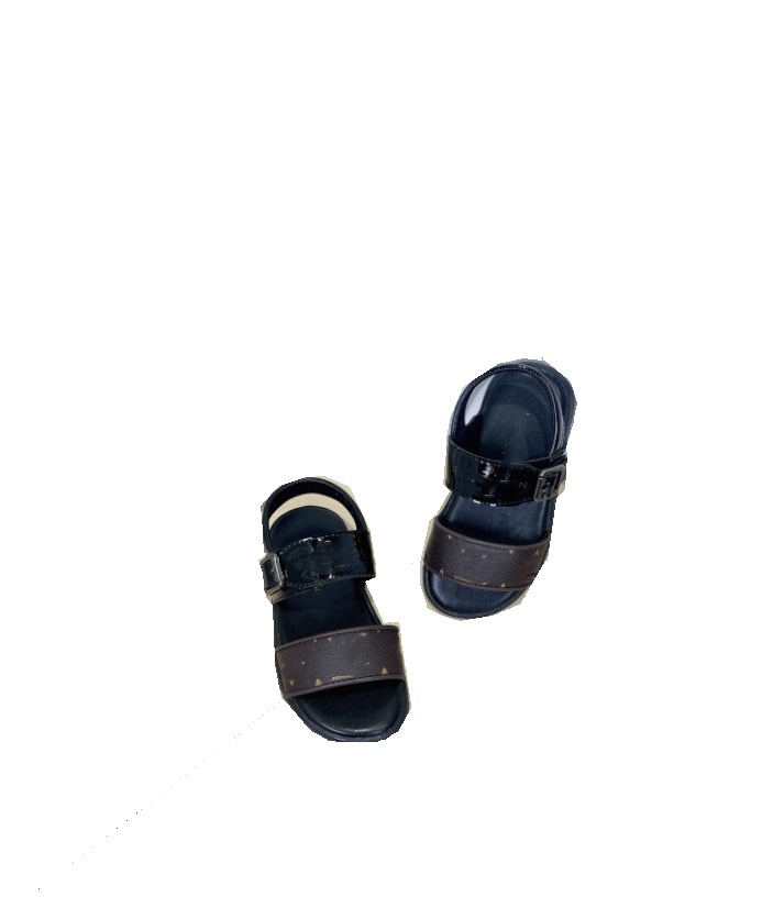 Designer crianças carta impressa sandálias verão meninos meninas metais fivela sandálias casuais crianças antiderrapante fundo macio sapatos ao ar livre EUR26-35 Z7217