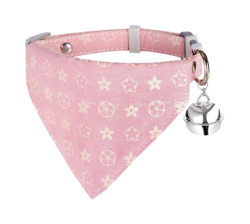 Hundhalsar kopplar nya VIP Teddy Pet Collar Traction Rope, Pure Cotton Printed Triangular Scarf Dog Collar