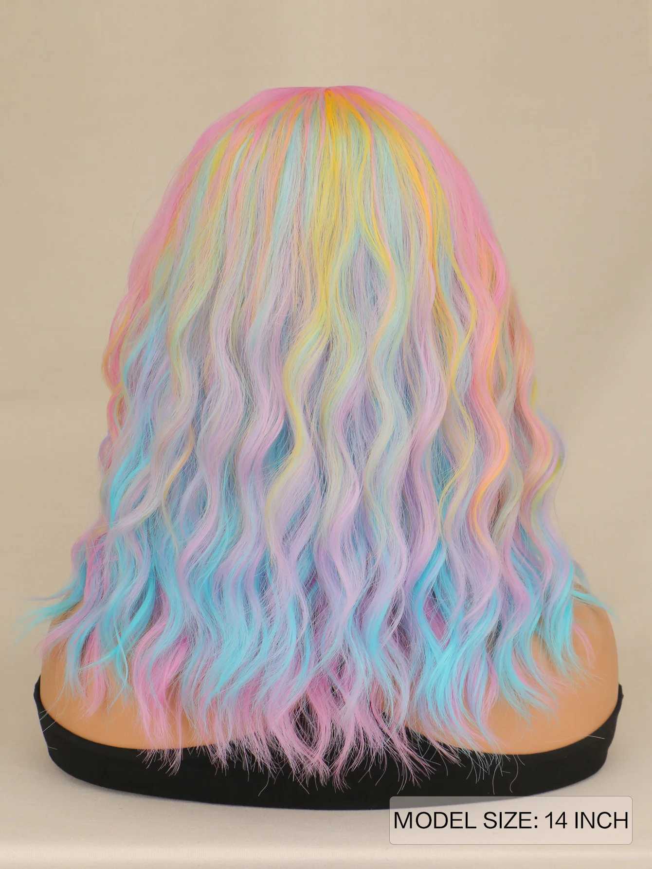 Parrucche sintetiche SuQ Parrucca da donna ondulata corta con frangia Parrucca capelli sintetici ragazze Parrucca cosplay arcobaleno multi colore Parrucche cosplay 240328 240327