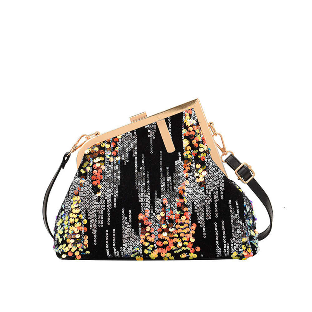 Il designer di marca di fabbrica vende borse da donna con uno sconto del 50% Borsa popolare online Nuova borsa con clip su paillettes Spalla alla moda Diagonale da donna