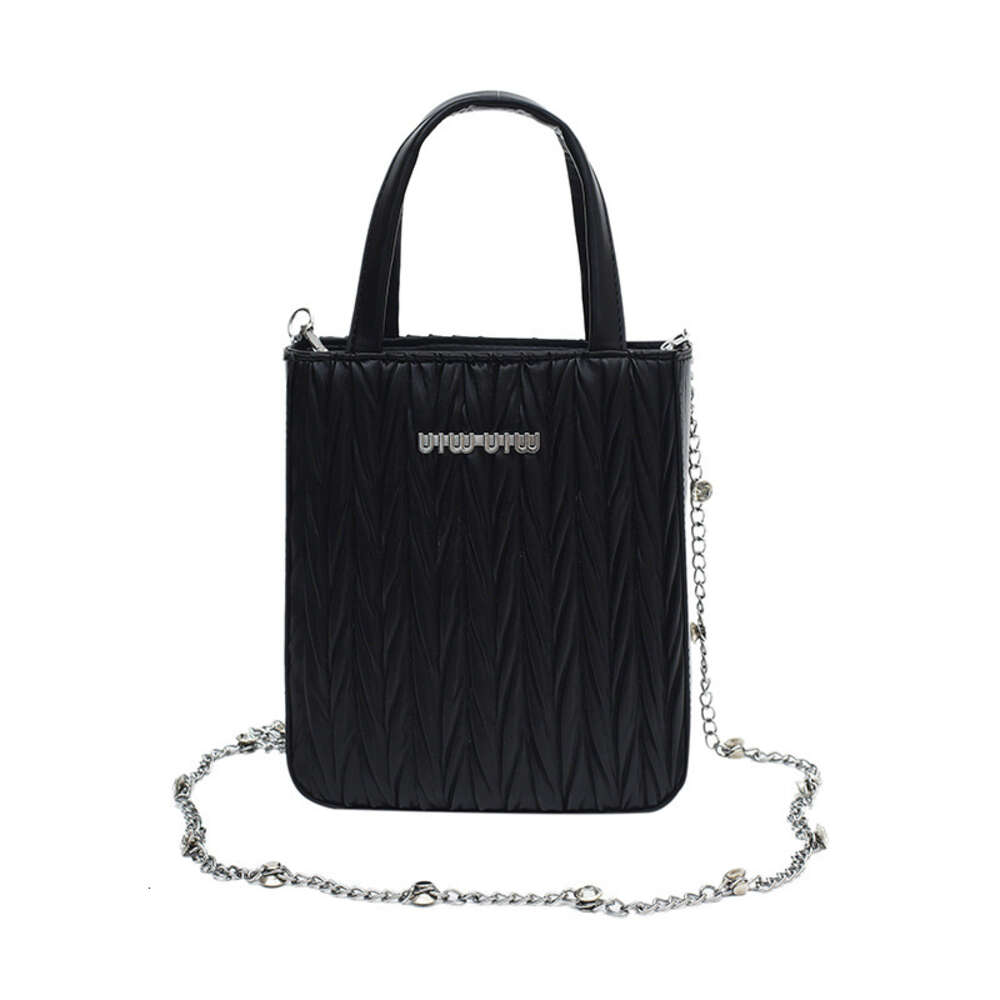 Cross-border Wholesale Fashion Brand Handbags This Popular Small Bag for Women in New Summer Versatile Chain Crossbody Super Portable Bucket