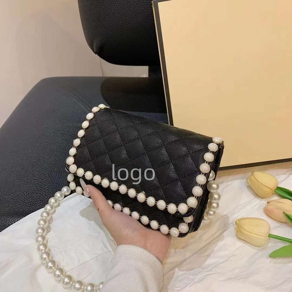 Top Designer Premium Casual Tragbare Umhängetasche Bestellen Individualisierung xiangfeng Lingge Kette Luxus Gefühl Kleine Goldene Kugel Vielseitige Mode Umhängetasche