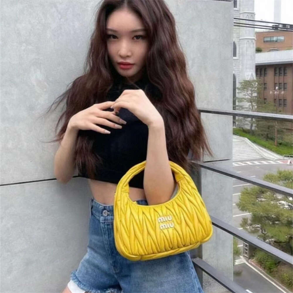 Cheap Wholesale Limited Clearance 50% Discount Handbag Home Same Pleated Cloud Bag Fashion Rhombic Embroidery Dumpling Handbag One Shoulder Crossbody Hobo