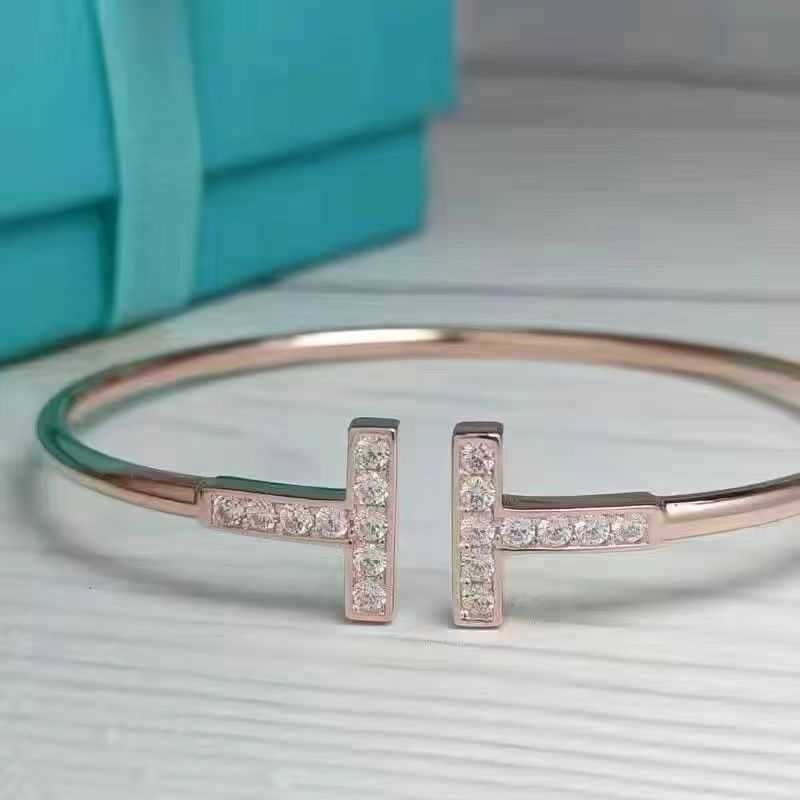 AA Designer Charm Bangle Armband TifanT Love Double T Armband Vrouwelijke Student Kleurloos 18K Rose Gold S925 Sterling Zilveren Armband 8FBE