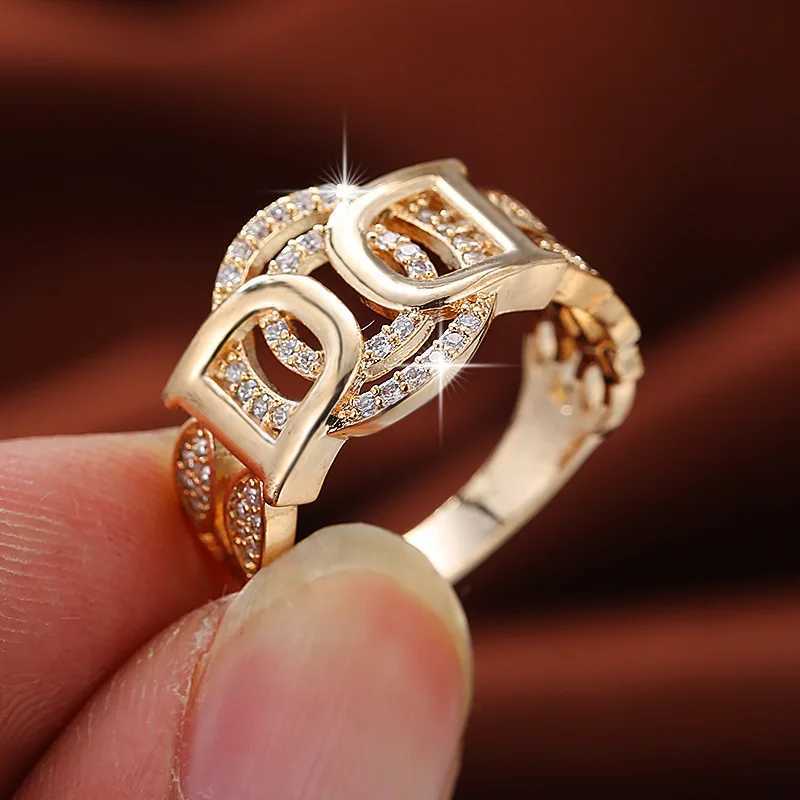 Bangle 2023 Floral Ladies High Class Bracelet Ring Two Piece Embedded AAA Zirconia Wedding Party Classic Fashion 240319