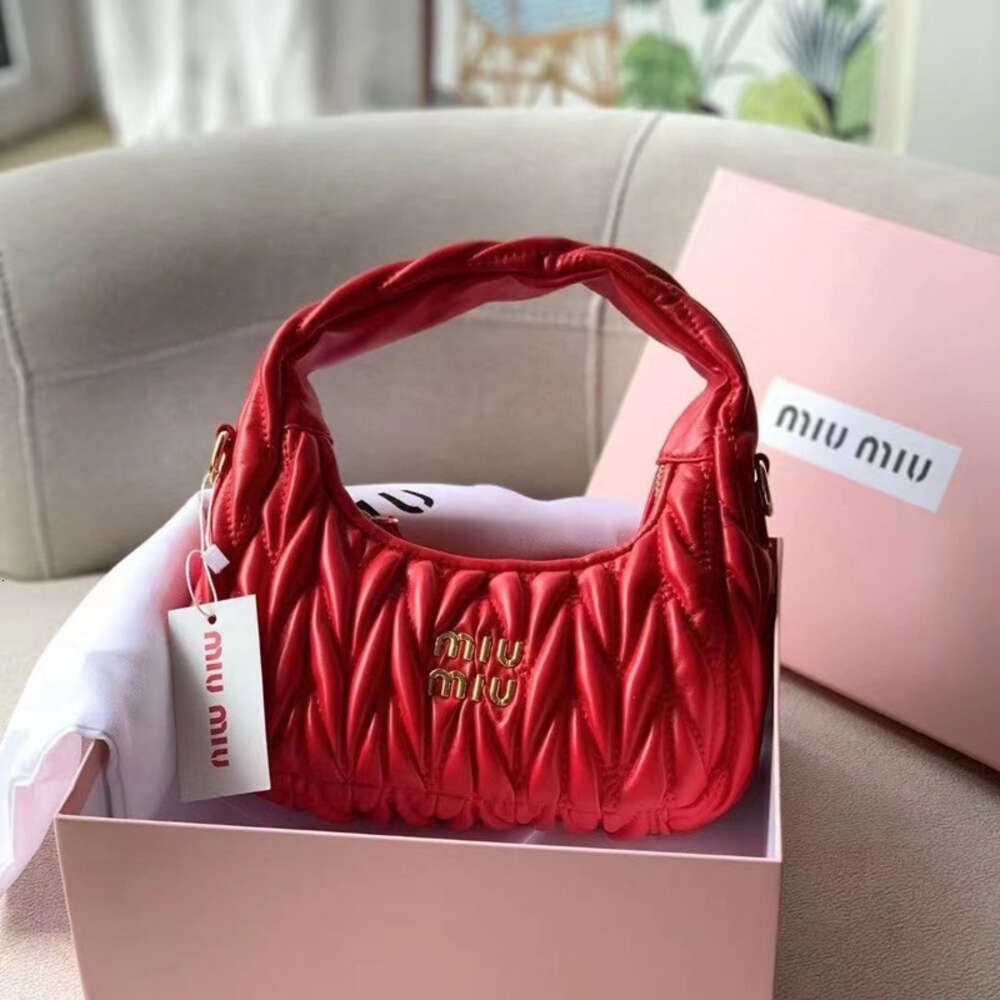 Cross-border Wholesale Fashion Brand Handbags New Home Handheld Underarm Bag Folded Cloud Fashion Trend Dumplings Womens Crcent