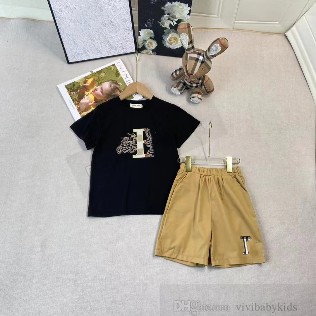 Preppy stijl kinderen geruite kledingsets jongens meisjes brief gedrukt rooster korte mouw shirt met korte broek rokken 2 stuks 2024 zomer kinderen designer outfits S1240