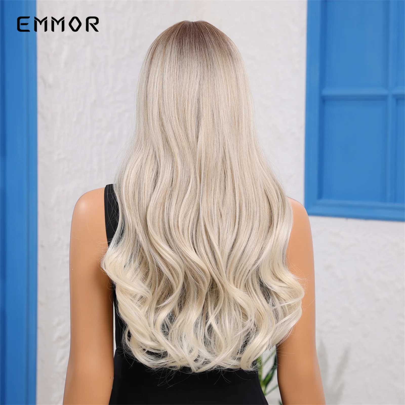 Parrucche sintetiche Parrucche in pizzo Emmor Ombre Parrucca capelli biondi Parrucche sintetiche lunghe ondulate con frangia donne Cosplay Fibra naturale ad alta temperatura 240328 240327