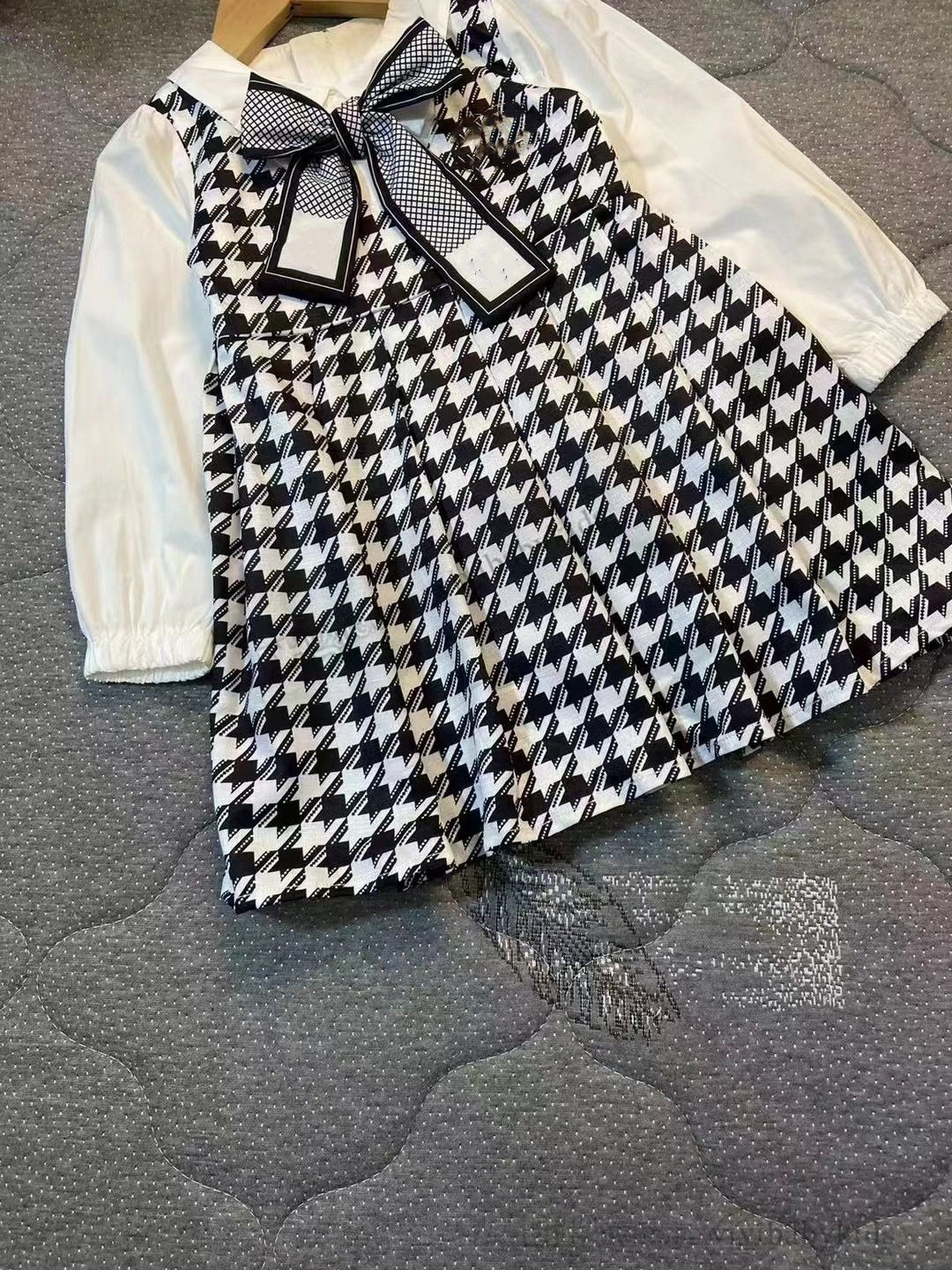 Moda crianças houndstooth vestidos crianças arcos gravata manga longa vestido de princesa INS crianças roupas de grife S1242