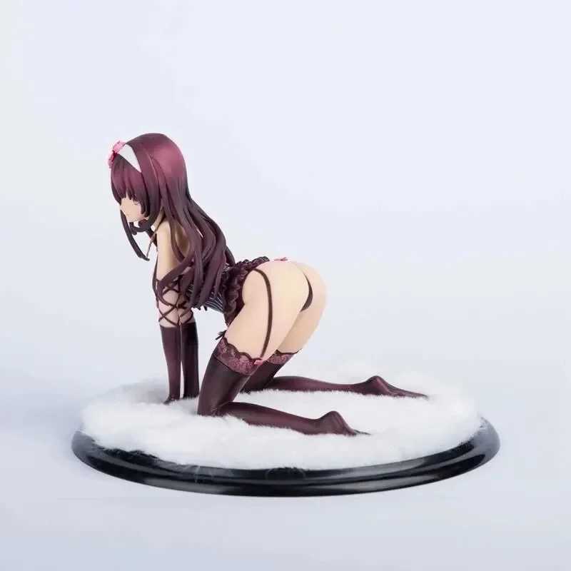 Anime Manga 12CM Kasumigaoka Utaha Anime figurine sexy dziewczyna piamy stanowi figurine modèle PVC en plastique avec présentation de la poupée poupée 240319