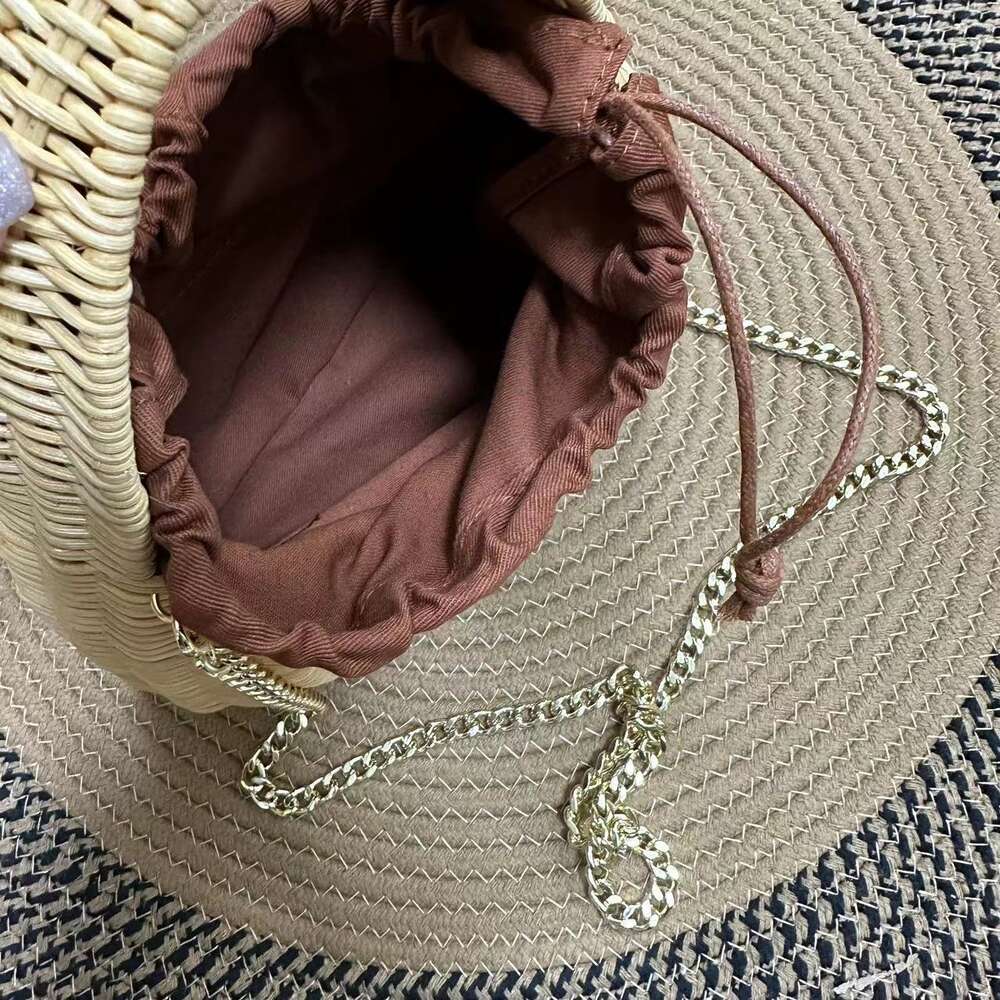 Cross-border Wholesale Fashion Brand Handbags Current Grass Woven Bag Small Dign Summer Beach Versatile Red Same Style Girl