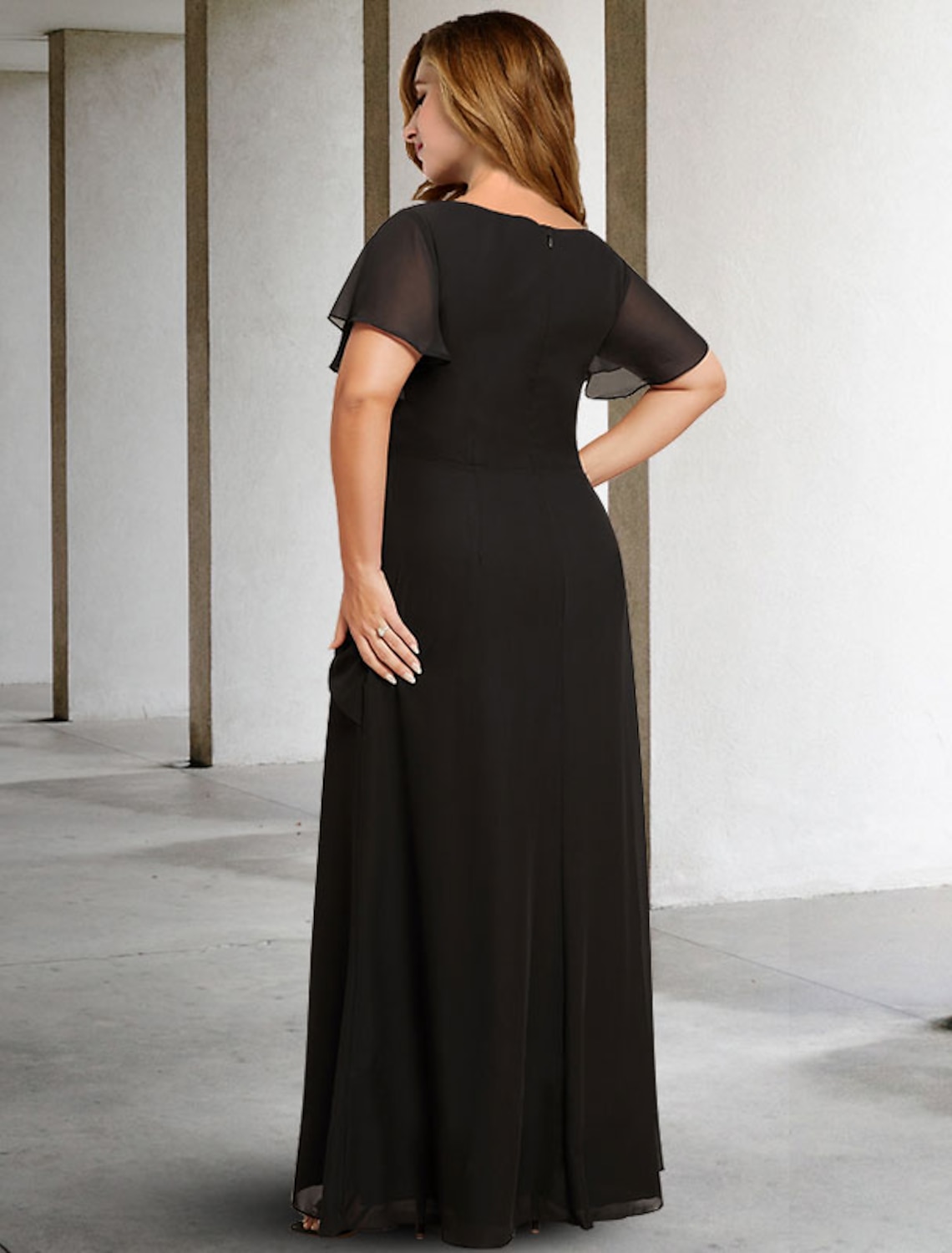 Edles langes schwarzes Chiffon-Perlenkleid für die Brautmutter, A-Linie, plissiert, Juwelenhals, Patenkleider, formelles Partykleid, plissierte bodenlange Damenkleider