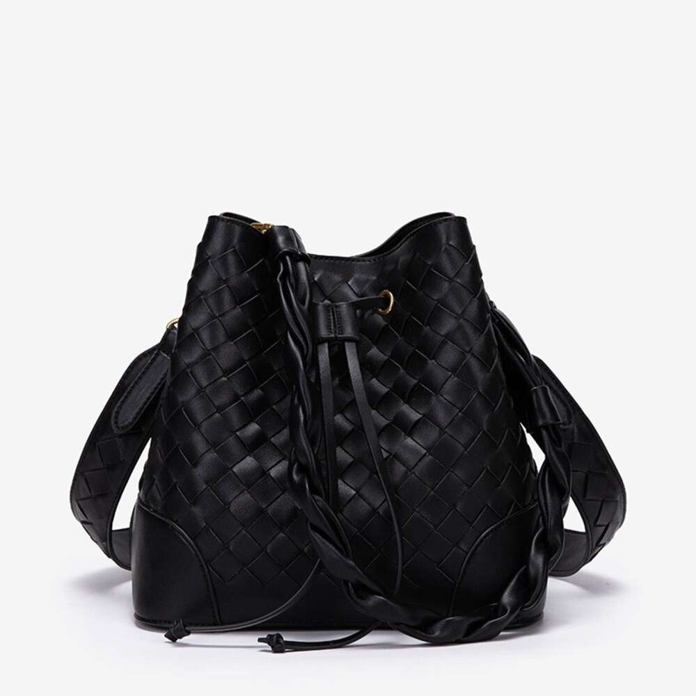 Winkel Designtas van hoge kwaliteit Bosstijl Handgemaakte geweven artistieke handtas Modieus en veelzijdig Enkele schouder Trendy Crossbody Dames