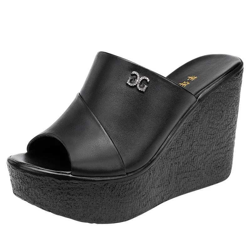 スリッパ夏の女性新しいファッション太い靴底サンダル2024デザイナーハイヒールオープントゥーフィッシュマウスシューズh240325
