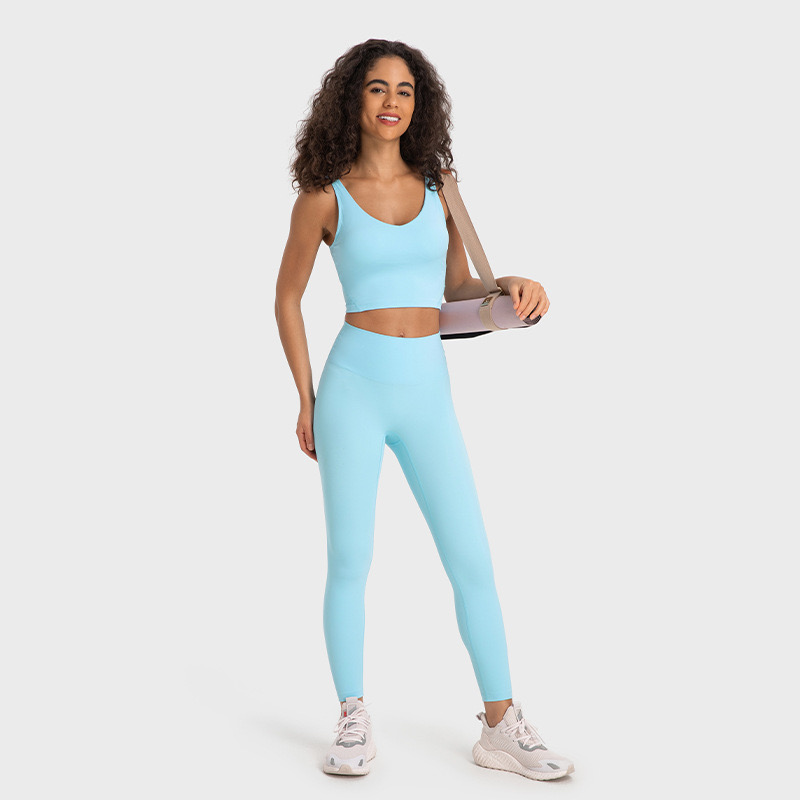 Sutiã esportivo estilo regata fitness minimalista sutiã de ioga em forma de U lindo top traseiro