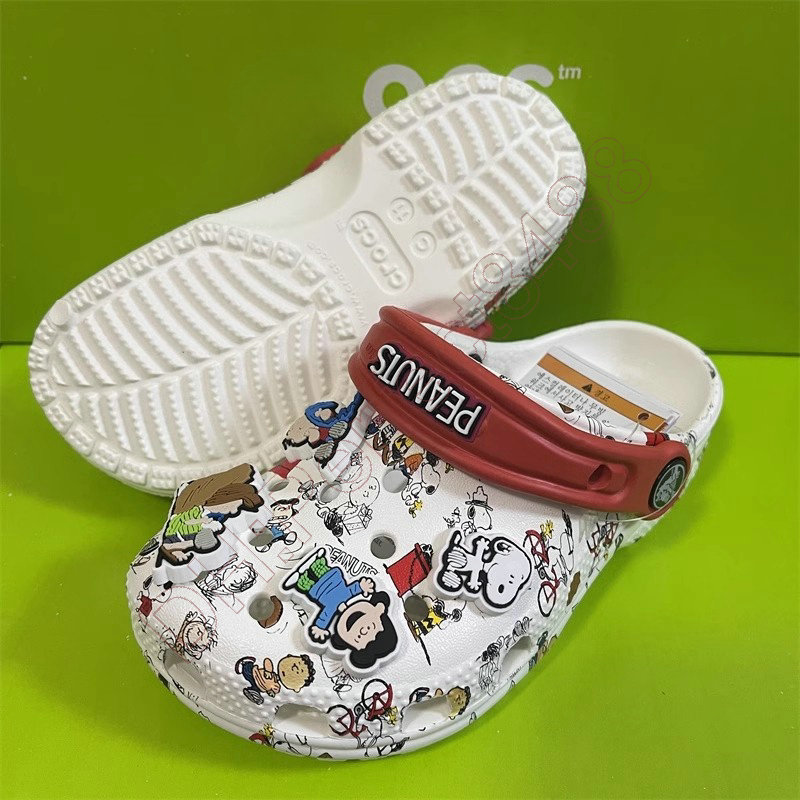 Sandals Eva Kids Crocclog Crocodile Shoes غير انزلاق خفيفة الوزن مريحة عالية الجودة الأطفال الصيفية شاطئ الشاطئ Slides Slippers Cartoon Slippers A-22