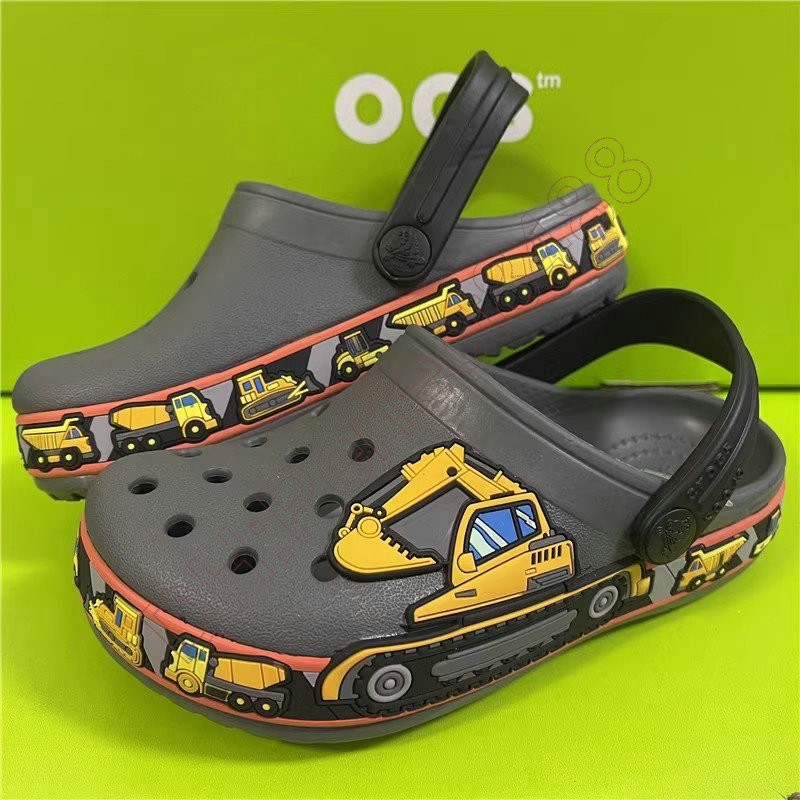 Sandálias EVA Crianças CrocClog Crocodilo Sapatos Não-Slip Leve Confortável Crianças de Alta Qualidade Verão Praia Ventilar Slides Designers Chinelos de Desenhos Animados A-01