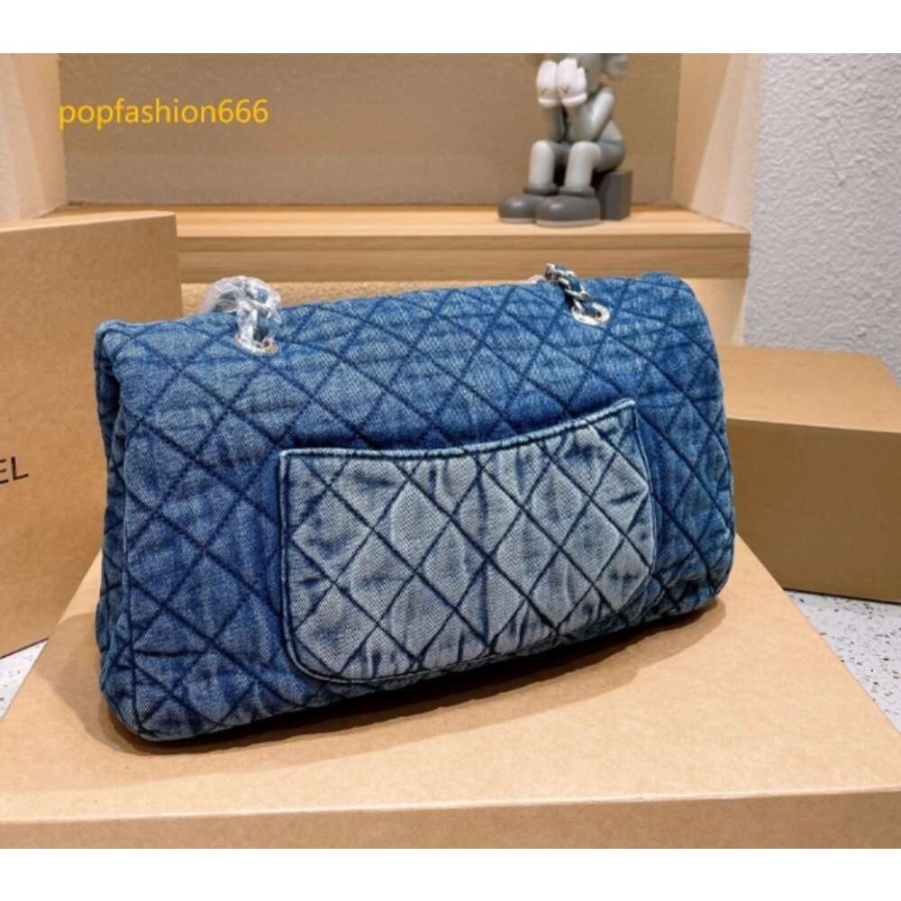 Wholesale Denim Maxi Jumbo Classic Flap Bags Quilted Meatlasse Chain Crossbody ShoulderLuxury Designer Fashion Street Cool Large Capacity Fashion Bags3677