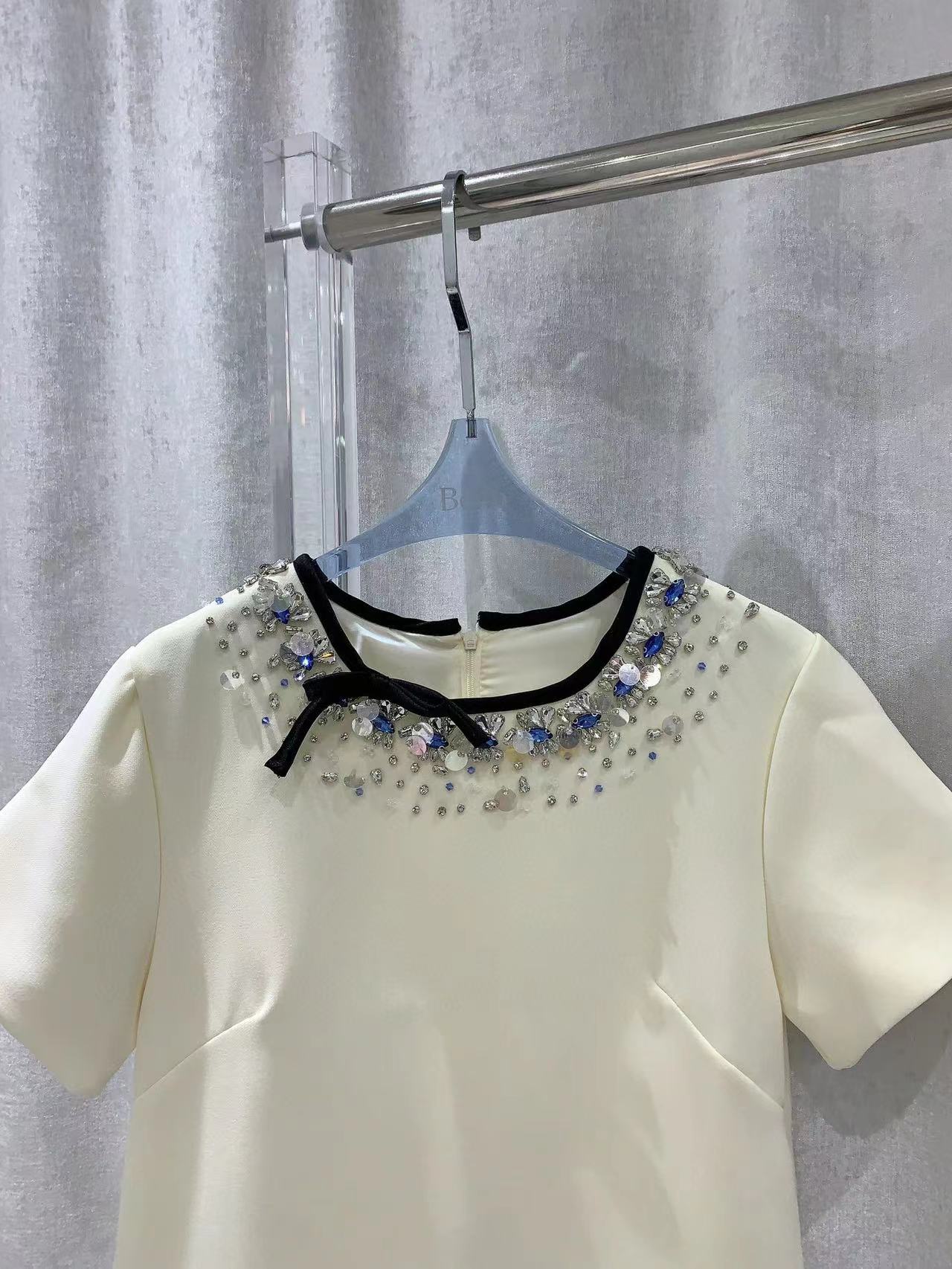 2024 Spring White O Neck Crystal krótkie rękawy Kobiet Designer High End Damska Dress Sukienka Vestidos de Festa 3207