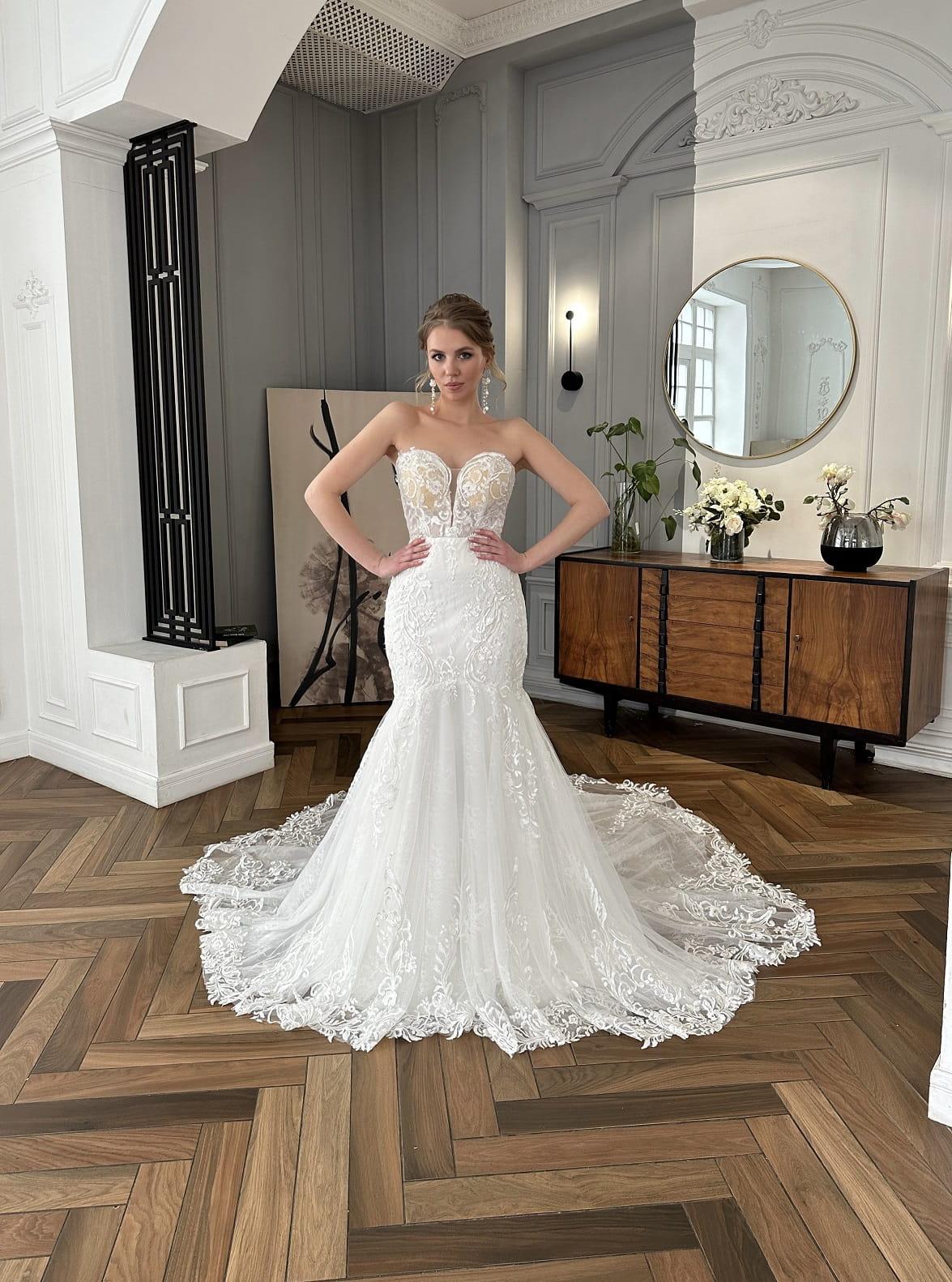 Abito da sposa a sirena con scollo a cuore in pizzo con applicazioni di lusso e spalle scoperte senza maniche con perline perle splendido treno tromba abiti da sposa con velo insieme