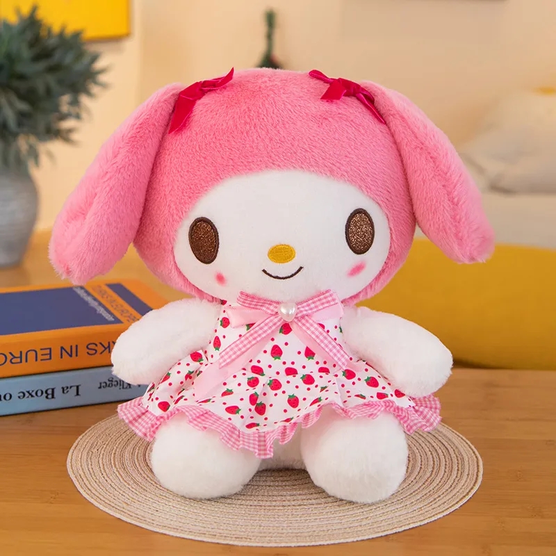 Jouet en peluche Kuromi de 25cm, oreiller mignon pour filles, robe fleurie, mélodie, vente en gros, nouvelle collection 2024