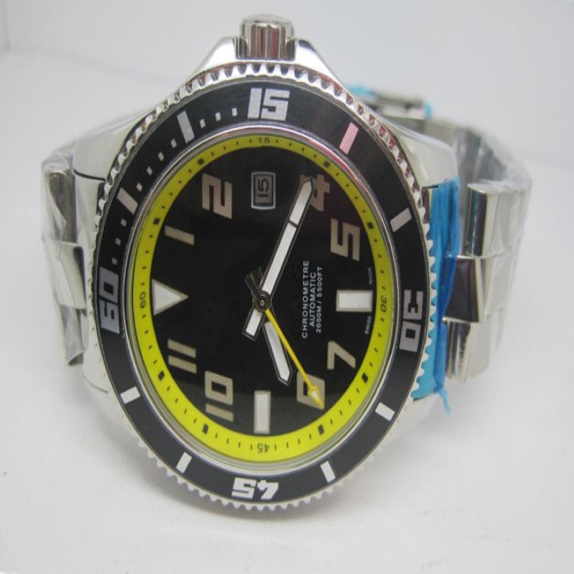 Högkvalitativa män Fashion Automatiska klockor gul ram rostfritt stålklocka för man BL02320B