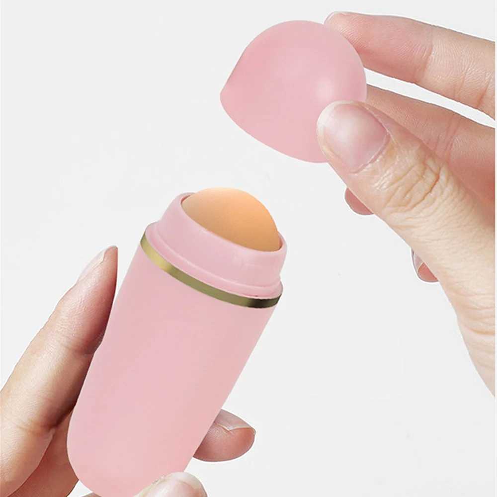 Face Massager Facial oil suction roller volcanic stone mixed removal facial skin care tool T-zone oil removal rod oil suction ball 240321