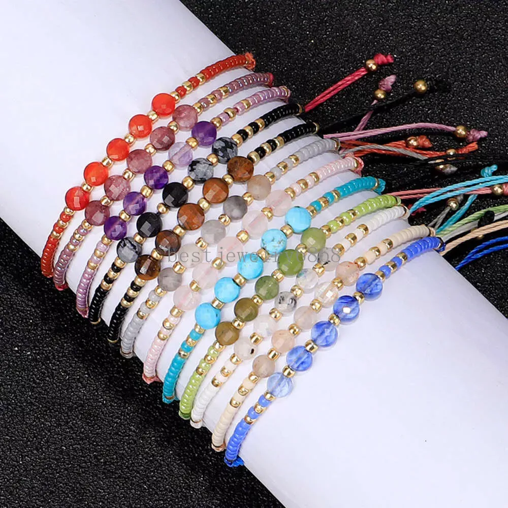 Nya fröpärlor Stone Balls Boho Armband Handgjorda vävda 2mm färgglada bollpärlor VSCO Girls Friendship Armband Cut Stone Pärled Women's Bundle Eesthetic smycken