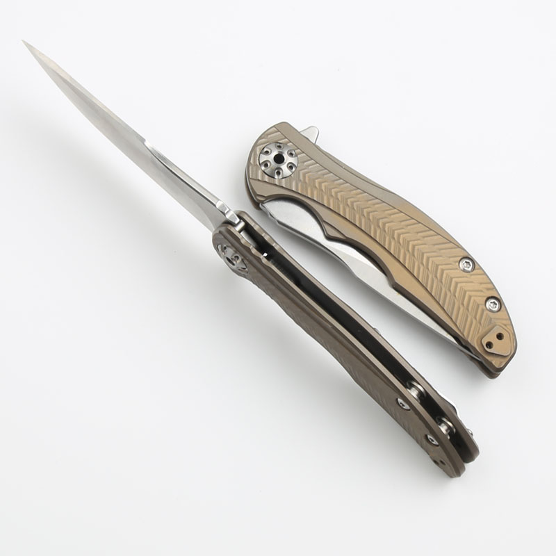 New CK0609 High End Flipper Folding Knife CPM-20CV Satin Blade TC4 Titanium Alloy Handle Ball Bearing Flipper Folder Knives with Retail Box