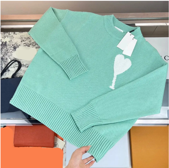 Tasarımcı Amis Sweater Erkek Kadınlar Kore Modası Bir Kalp Desen Yuvarlak Boyun Örgü Sweatshirts Lüks Tasarımcı Hardigan Mektup Alfabe Tatlı Gösteriş