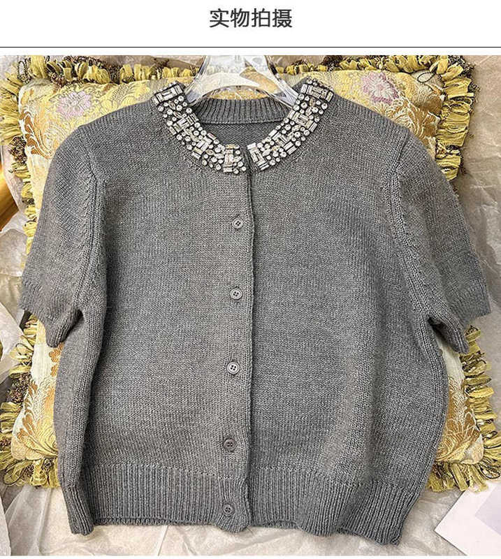 Damski projektantka marki CE CE Grey Cardigan krótki sweter z diamentową projektem inkrustacji, okrągły rękaw Sweter szczupły cienki top wczesny jesień nowy styl maniak