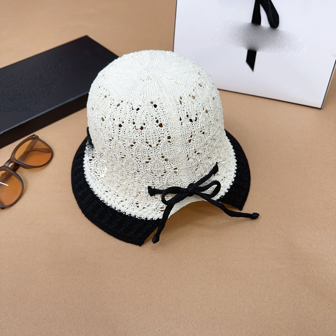 Chapéu de balde de designer respirável com letras bordadas chapéus de pescador tecido oco gravata borboleta decoração chapéu de praia