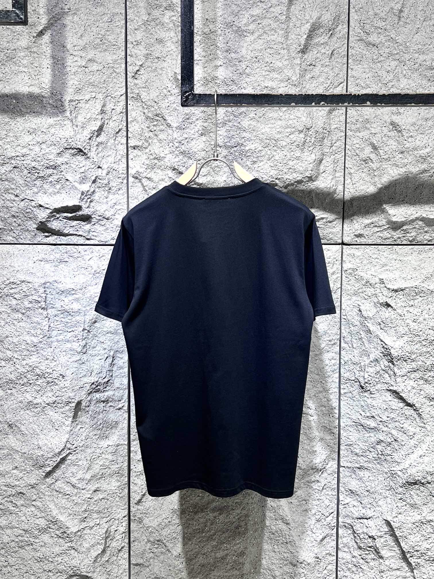 24SS inizio primavera camicie di jeans da uomo pantaloncini italia parigi Uomo Donna High Street Fashion maniche corte OS T-shirt estate traspirante Tee zl0323