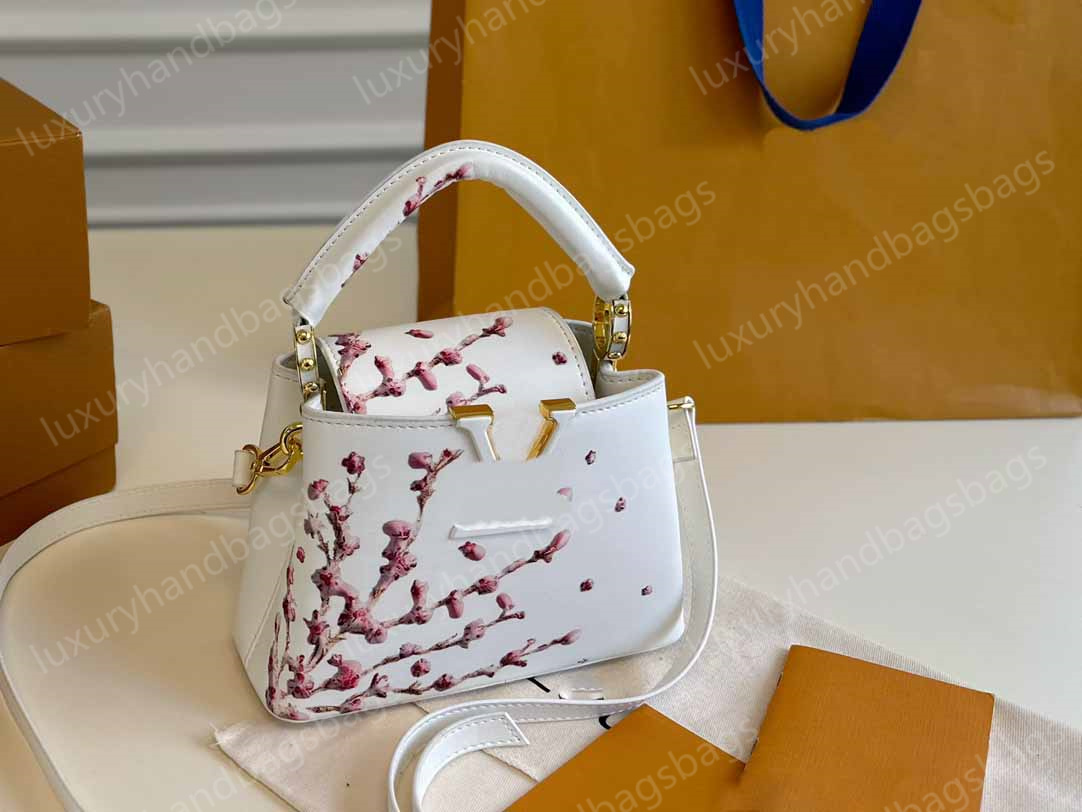 مصمم عيد الأم يحمل حقيبة كتف كتف الأزياء نساء وردي 27 سم حقيبة مسائية