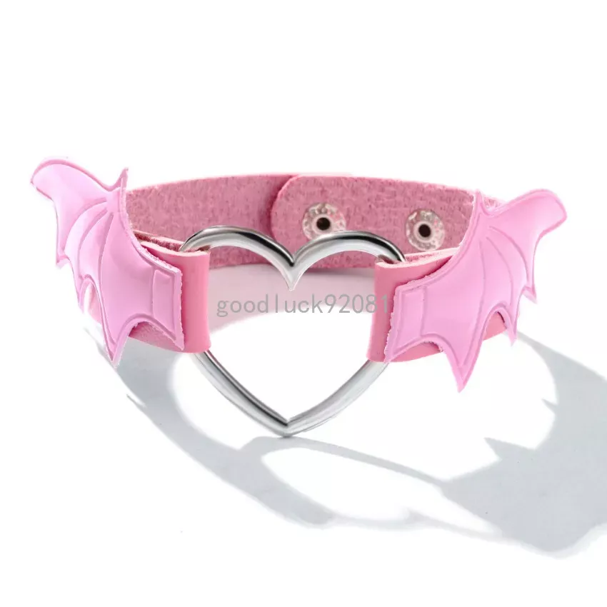 Love Heart Choker Halsband Wings Collar Choker Halsband Vampyr Black Pu Leather Armband för kvinnliga smycken