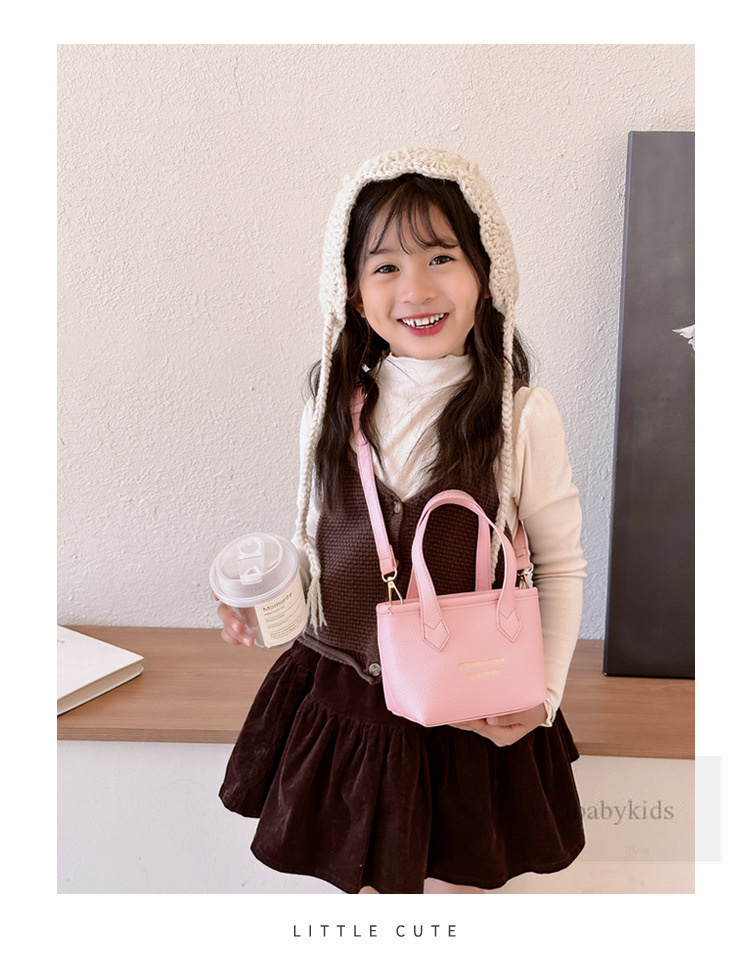 Children letter printed handbags fashion tote bag for kids PU leather messenger bags girls square one-shoulder bag Z7292