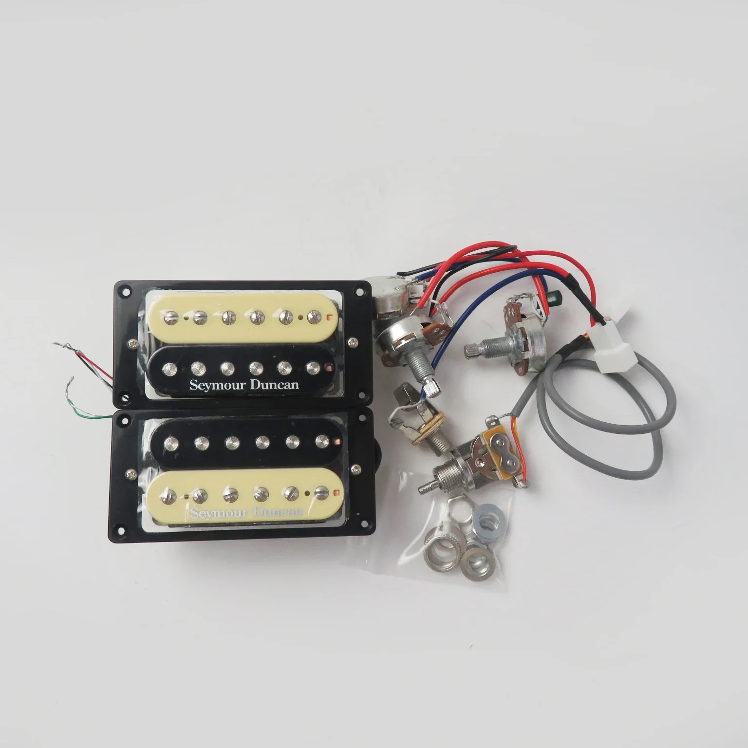 Gitaar Humbucker Pickups 4C Met 2V1T Kabelboom Set