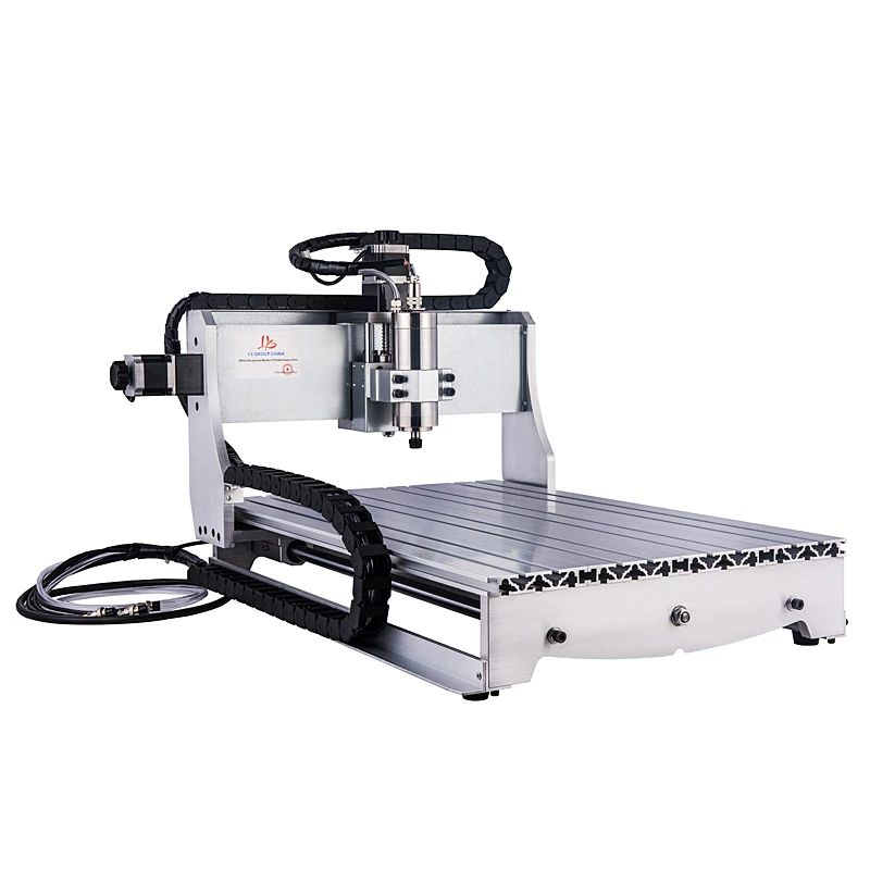 Machine de sculpture en bois 600x400mm CNC 800W 6040 Vis à billes de routeur de menuiserie 1605 Cutter métallique avec carte d'adaptateur USB