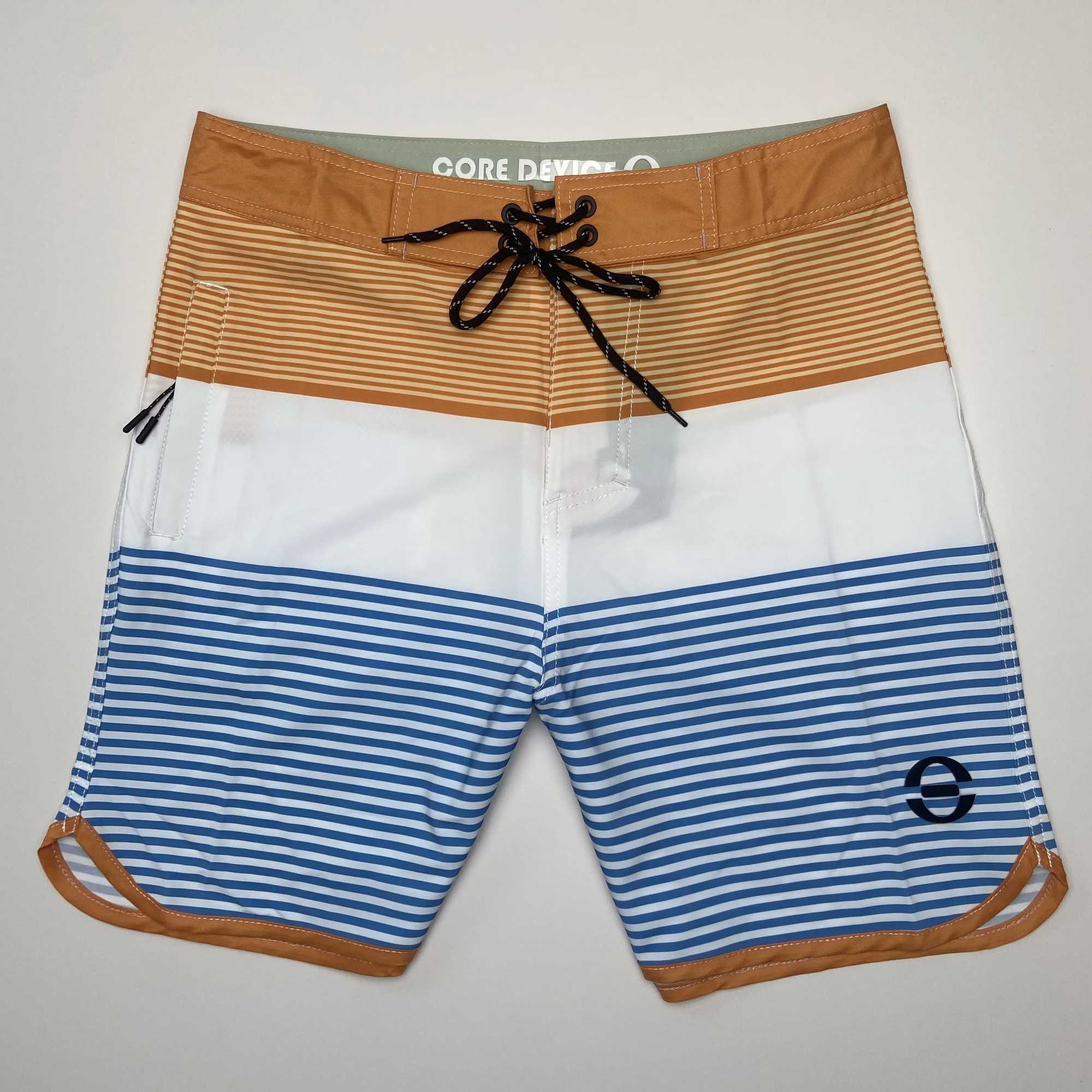 Shorts pour hommes Pantalons de plage à séchage rapide pour hommes imperméables à la mode surf shorts de sport élastiques lâches et minces vêtements de station balnéaire des Bermudes J240322