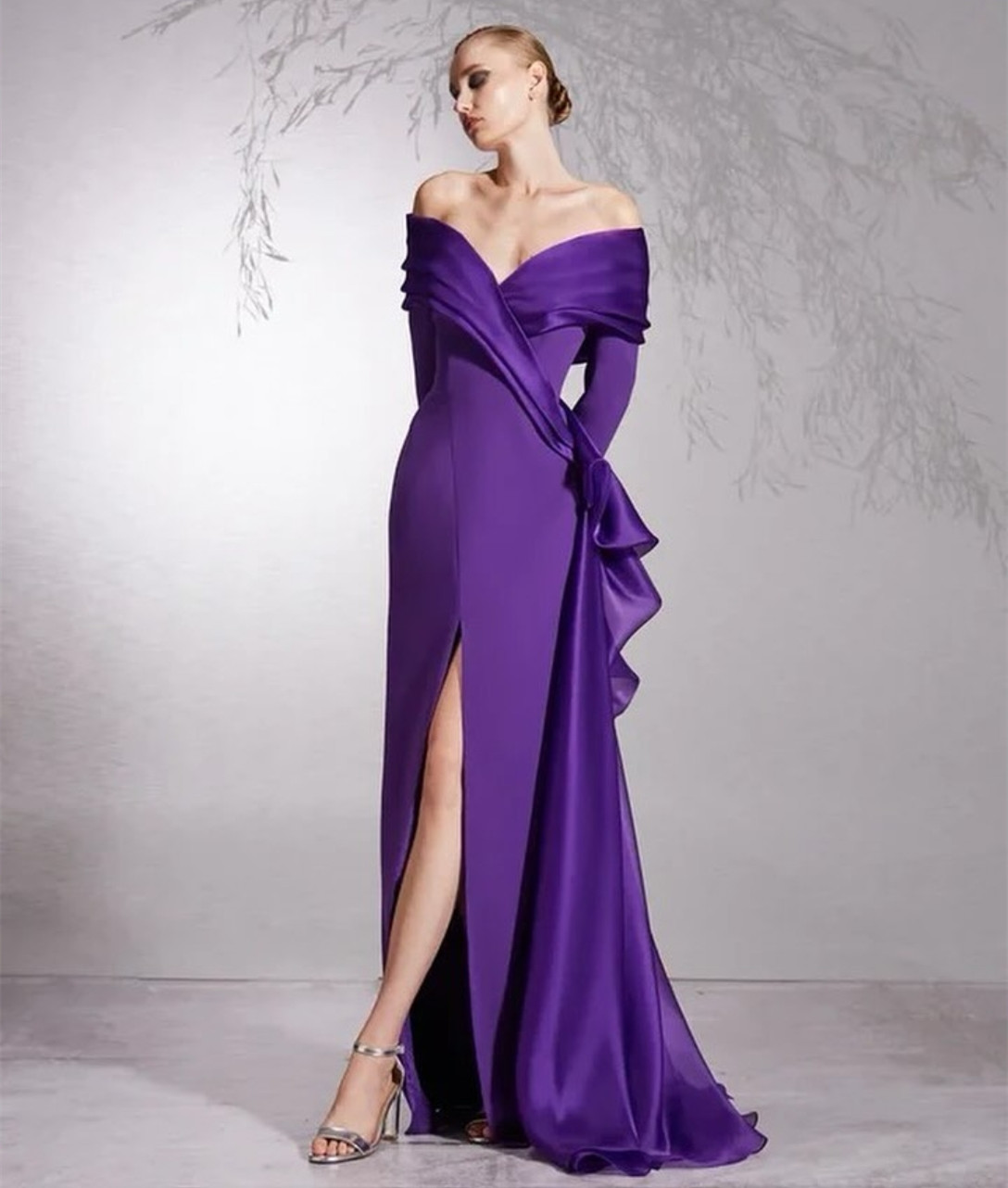 Elegant Long Purple Off Shoulder Crepe Evening Dresses With Slit Mermaid Satin Sweep Train Zipper Back Prom Dresses for Women