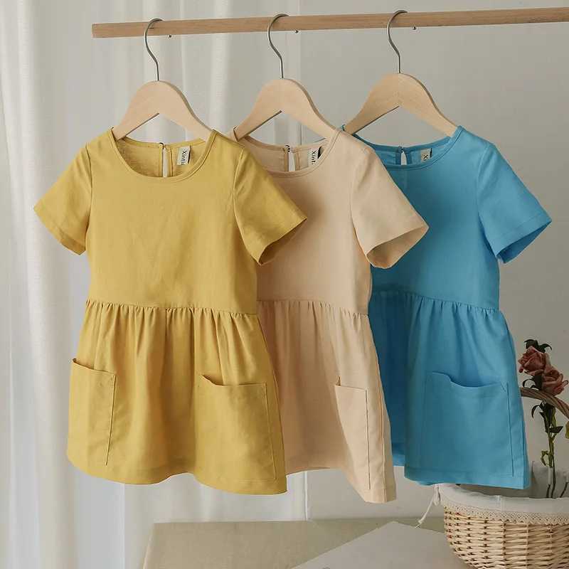Robes de fille Mode coton lin été fille robe jaune décontracté à manches courtes enfants robe de vacances poche TZ20 24323